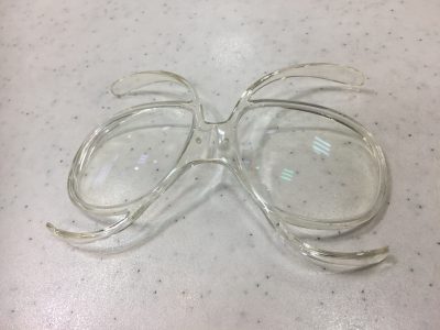 インナーメガネ