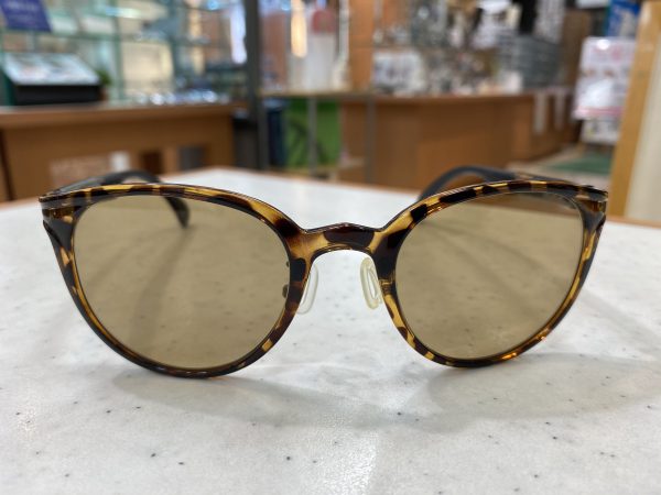 ジュノ　ブラウンデミ
