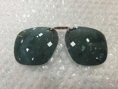 跳ね上げサングラス加工後の完成品画像