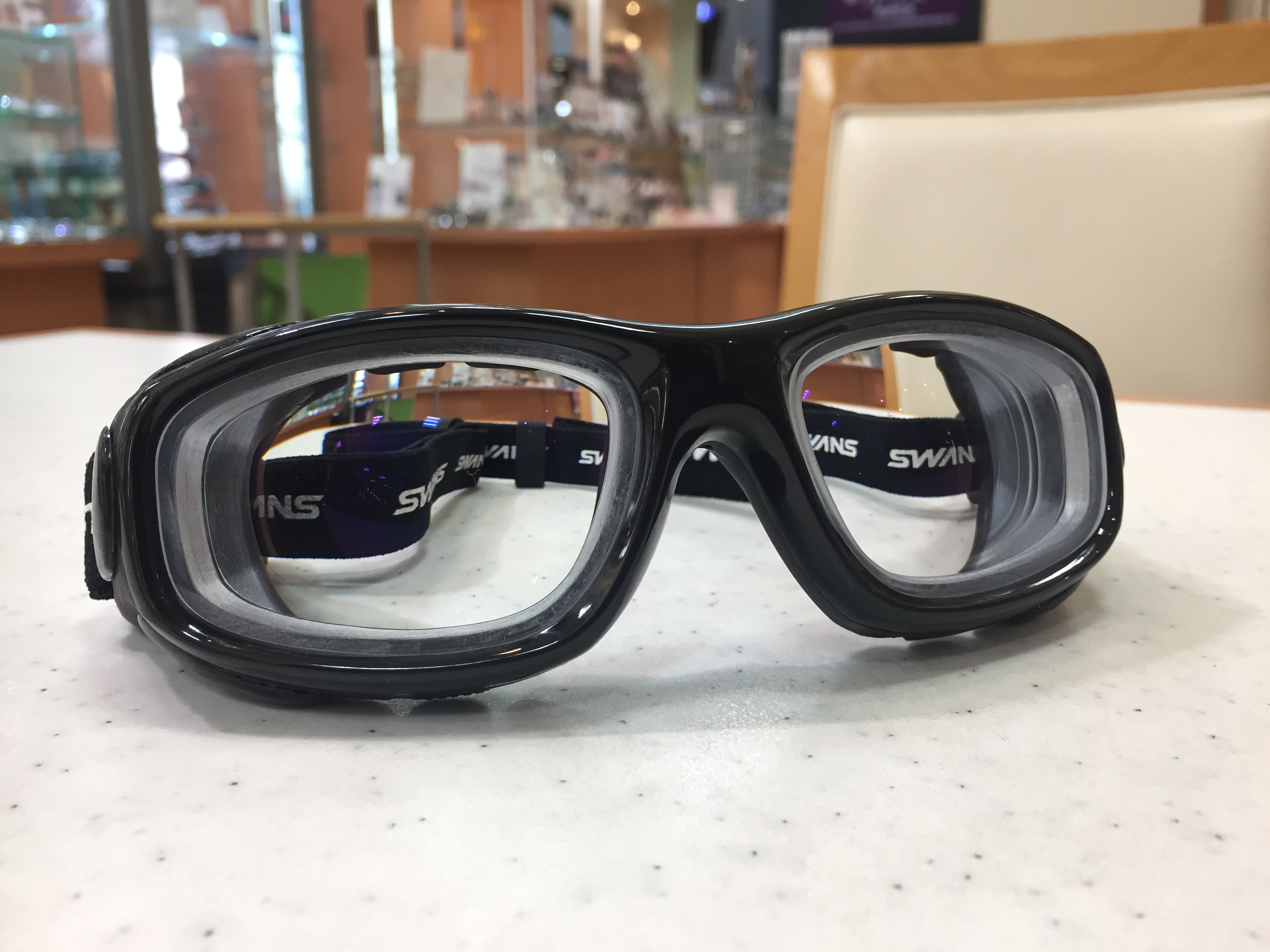 FAD2839D-D4AE-452A-B235-