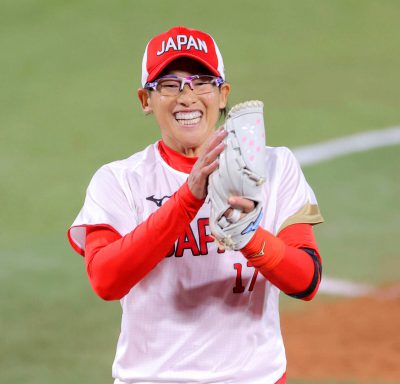 ソフトボール　上野選手