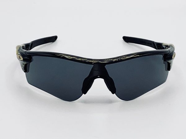 920673 Polished Black Japan Gold Scales