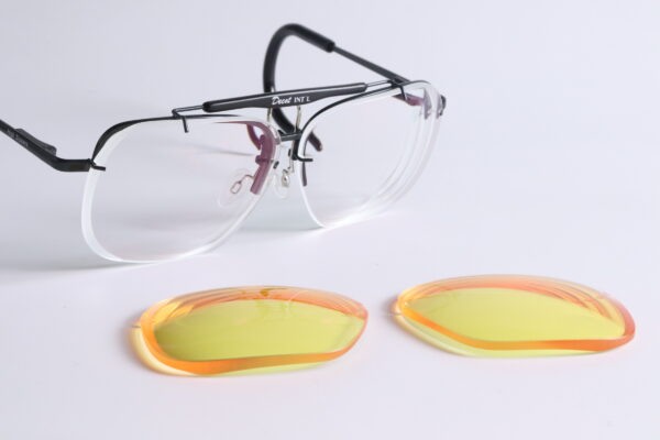 デコット インターナショナル