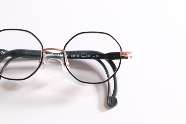オモドック ティニー tiny-525　BK