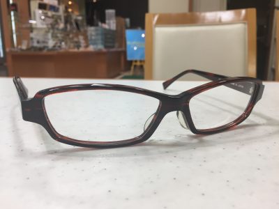 ゼルネスII 暗い赤茶