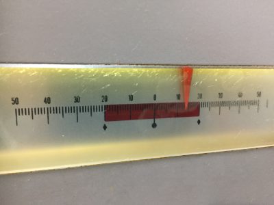 深視力測定器