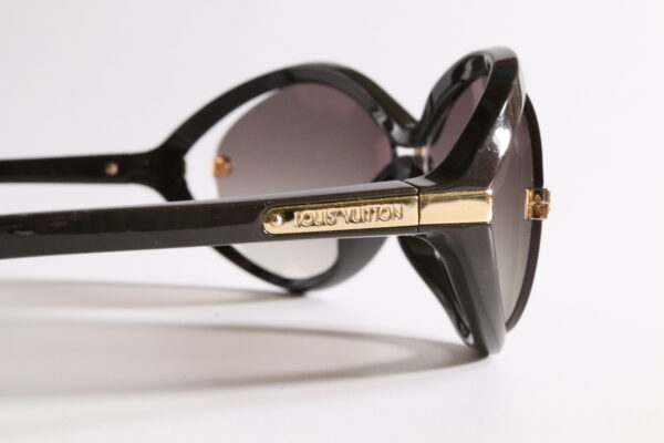 ルイ・ヴィトン Z0415E